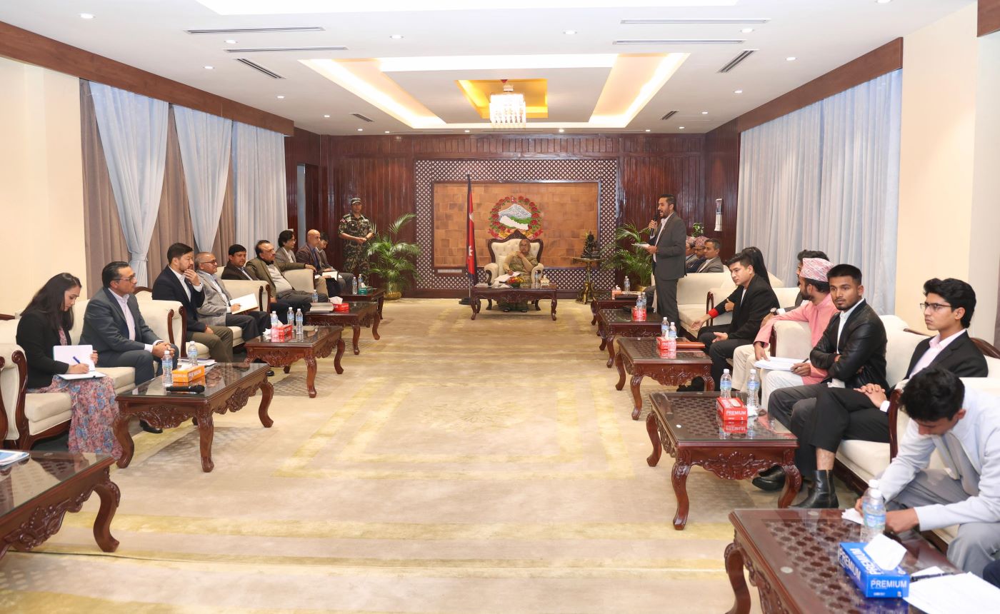 प्रधानमन्त्री, राजनीतिक पार्टी र जेनजिबीच छलफल