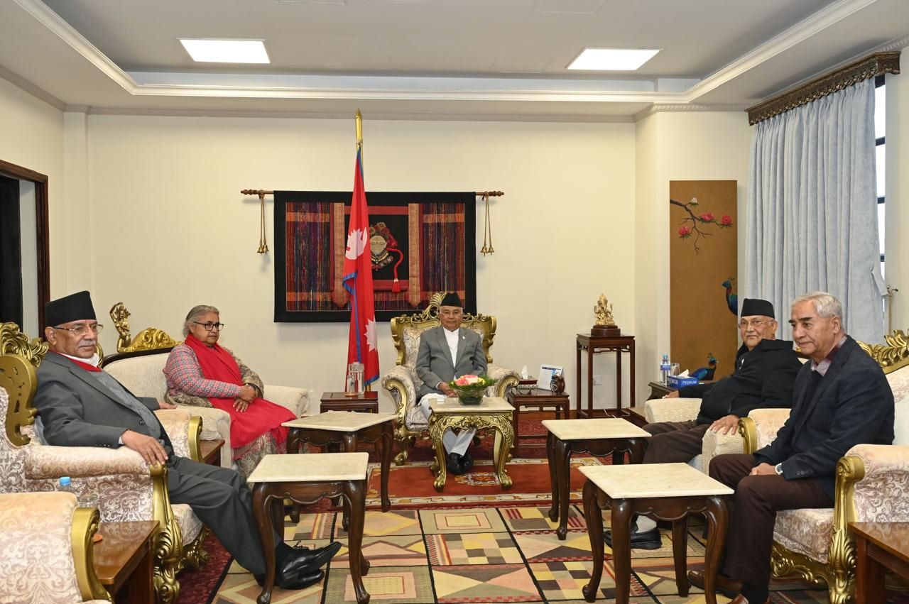 निर्वाचन:मूख्य राजनीतिक दल र सकारबीच समझदारी