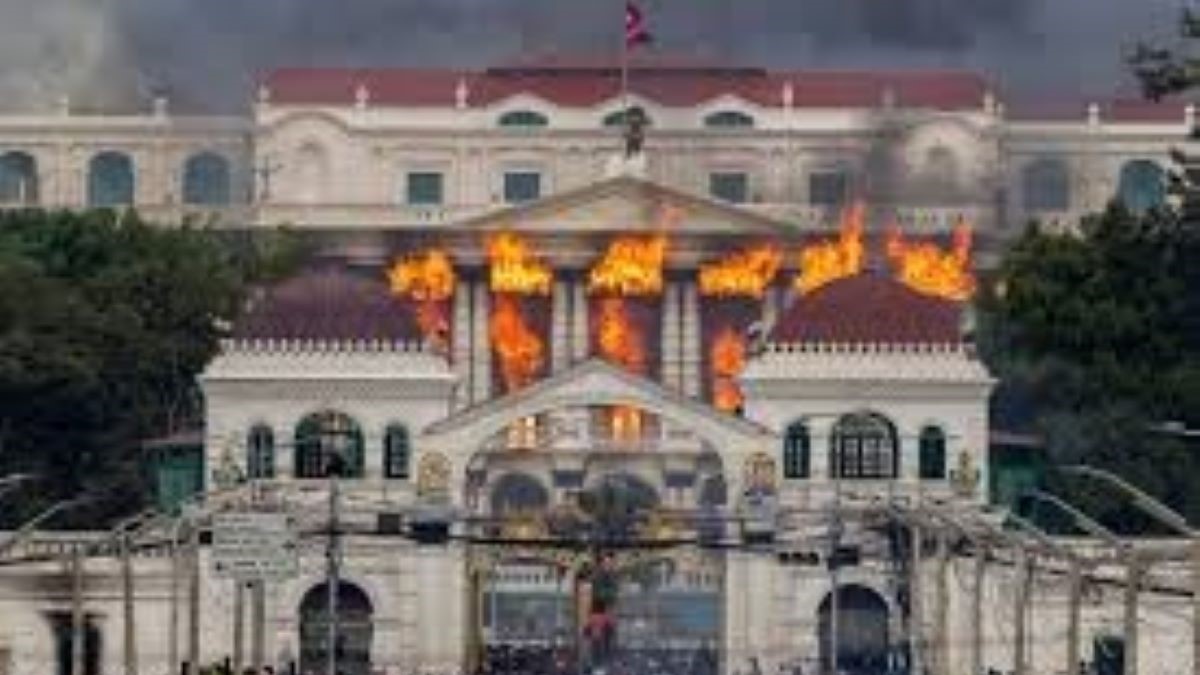 छड्के नजर : बढ्यो सिंहदरबार शान,रापताप,बिन्दास,लाभैलाभ