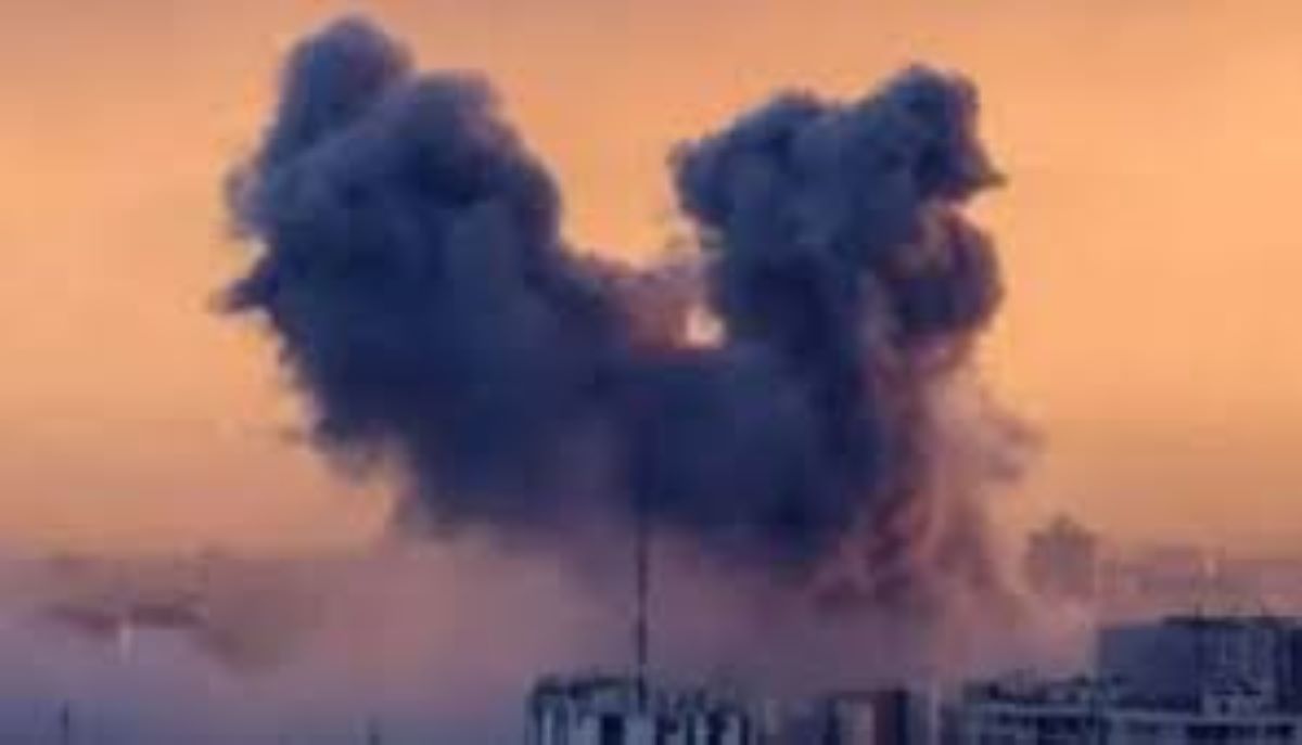 बेलायत र युरोपलाई ट्रम्पको चेतावनी : आफ्नो तेल आफै लिन जानु