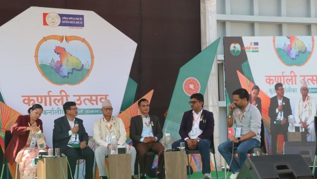 नीतिगत बहस, विकासका प्रश्न, राजनीति र समाज, वातावरण अनि वैकल्पिक सोच र प्रयोगमा छलफल गर्दे सम्पन भयो ‘कर्णाली उत्सवः कुडा कर्नालीका’