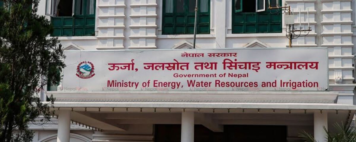 विजुली झ्यापझ्याप किन ?  मन्त्रालय भन्छ : माग बढ्यो, वितरण प्रणाली प्रमुख चुनौती