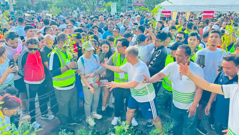 बीपी स्मृति दिवसमा कांग्रेसद्वारा ग्रीन रन प्रतियोगिता आयोजना, ६ जना धावक पुरस्कृत 