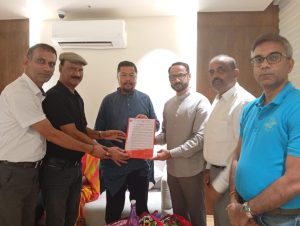 मौसमी शुल्क प्रणाली लागु गर्ने, भरपर्दो विद्युत उपलब्ध गराउने उर्जा मन्त्रीको आश्वासन
