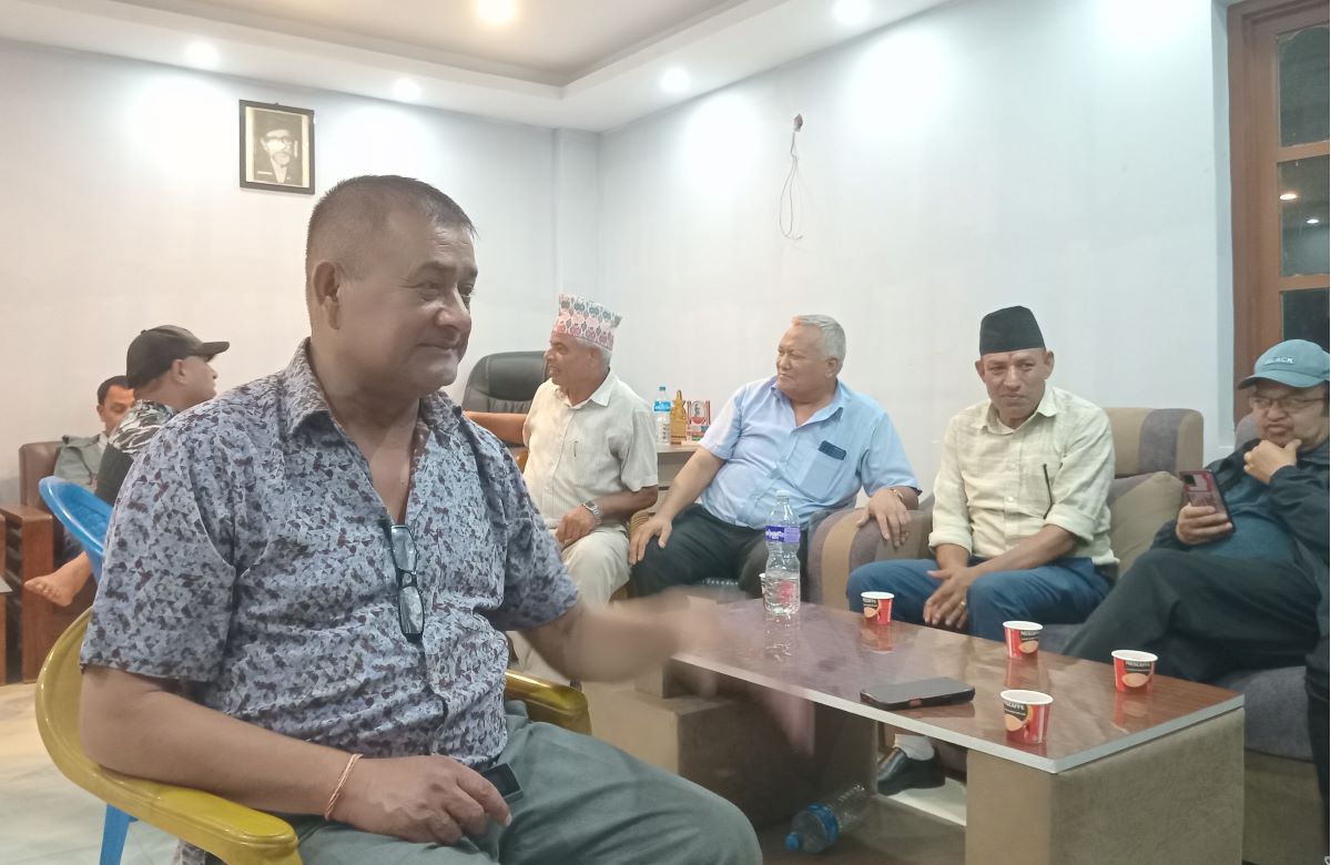 भक्तपुर जिल्ला सभापति दुर्लभ थापा, दुबै अधिवेशनलाई सहयोग गर्ने मनस्थितिमा