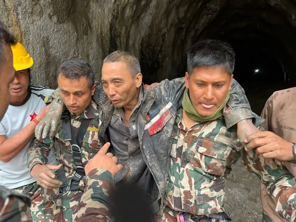 माथिल्लो त्रिशूली–१ को टनेलबाट ११ दिनपछि चिनियाँ नागरिकको उद्धार
